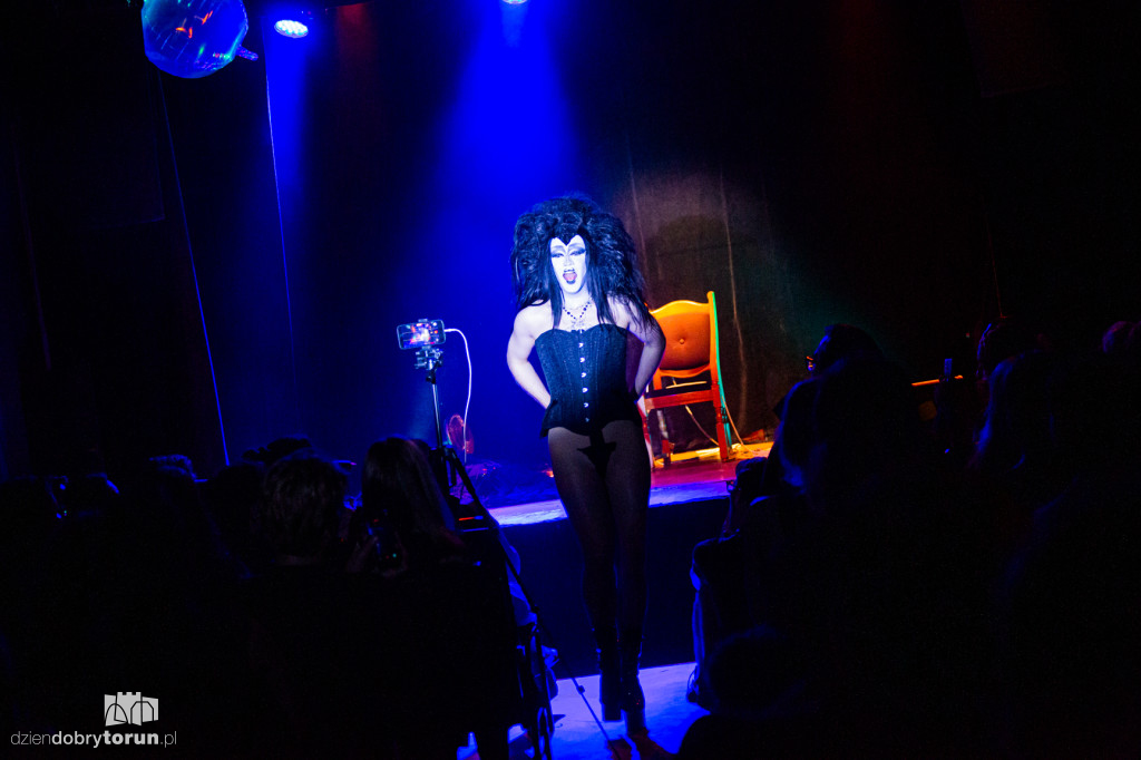Po prostu Drag Show w Kombinacie