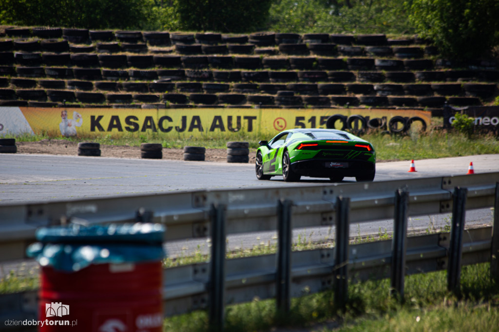 Otwarcie wakacji z Supercarami w Motoparku