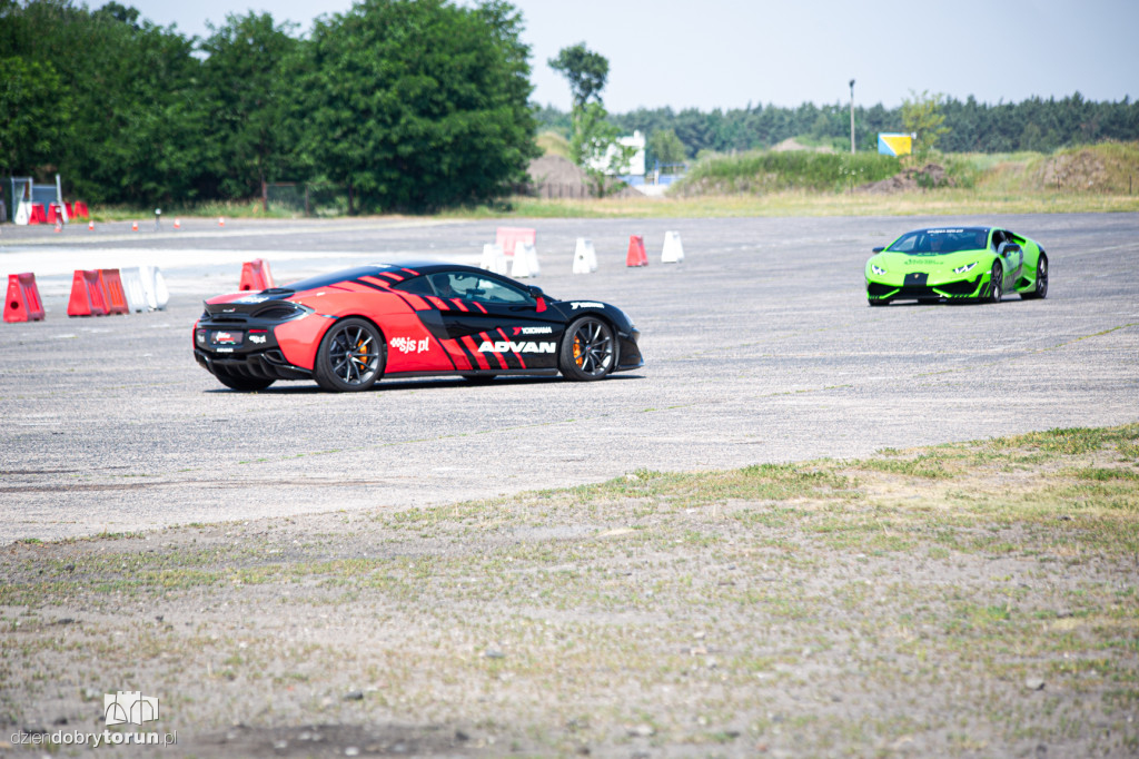 Otwarcie wakacji z Supercarami w Motoparku