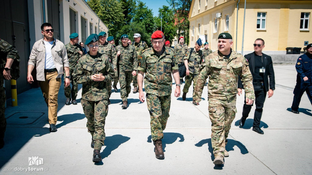 Najważniejsi wojskowi Polski i Niemiec w Toruniu