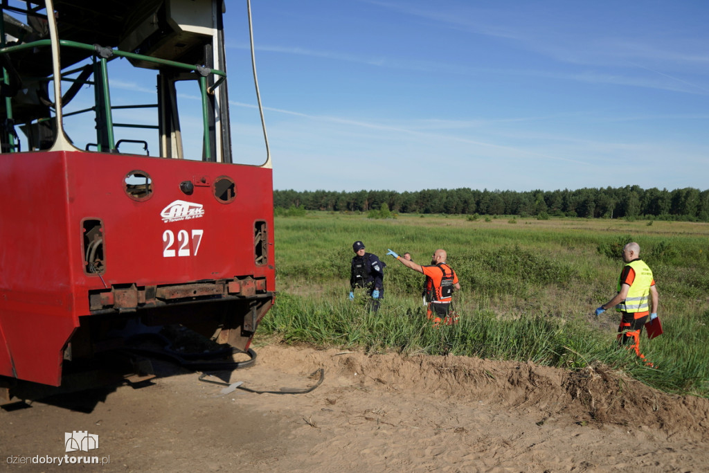 Eksplozje, dym i tramwaje na poligonie