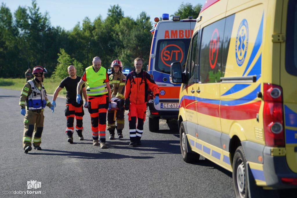 Eksplozje, dym i tramwaje na poligonie