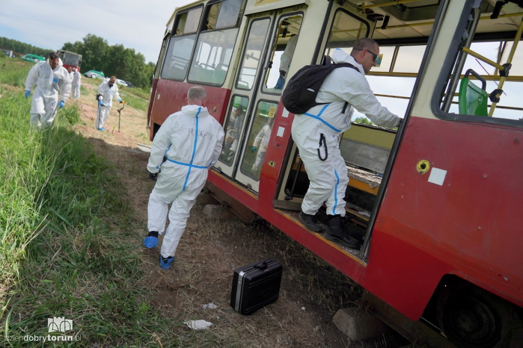 Eksplozje, dym i tramwaje na poligonie
