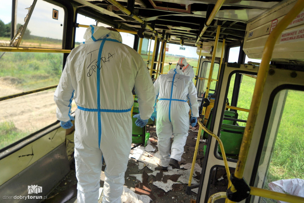Eksplozje, dym i tramwaje na poligonie