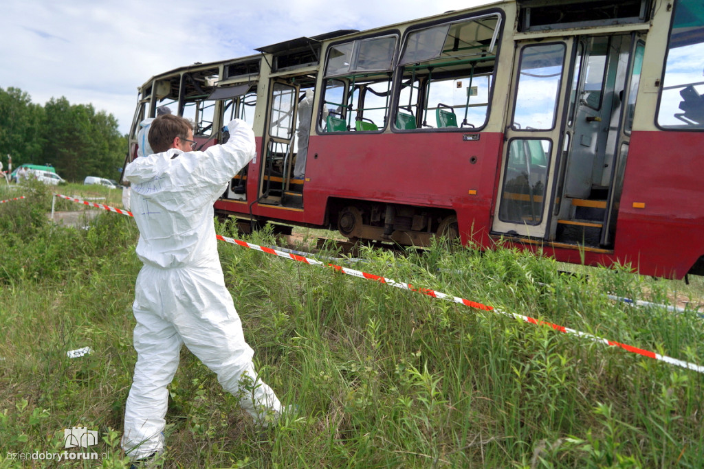 Eksplozje, dym i tramwaje na poligonie