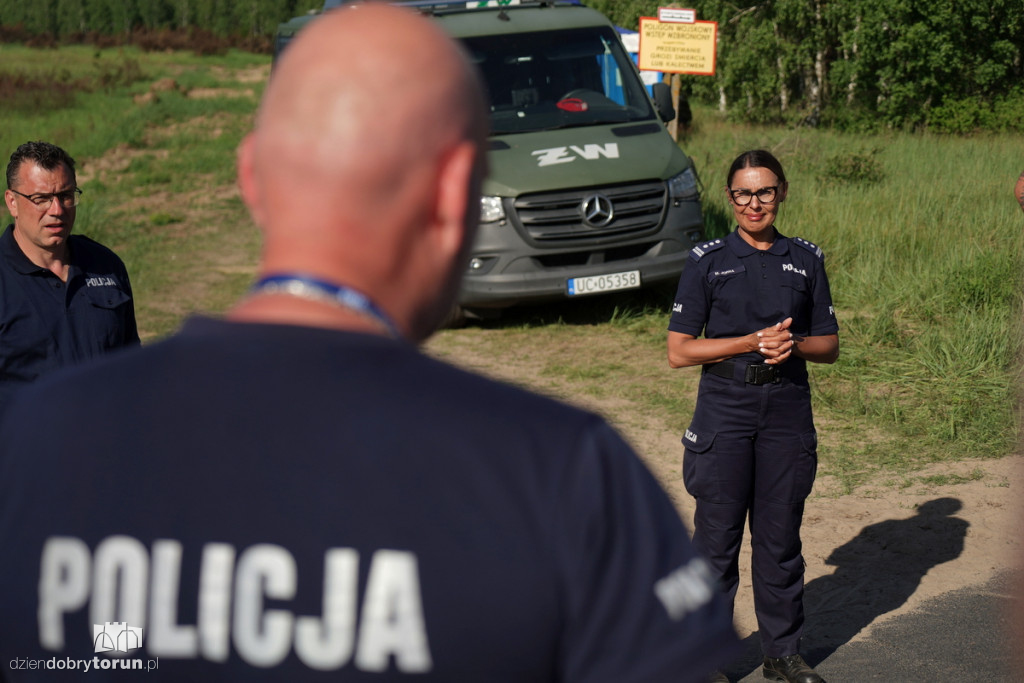 Eksplozje, dym i tramwaje na poligonie