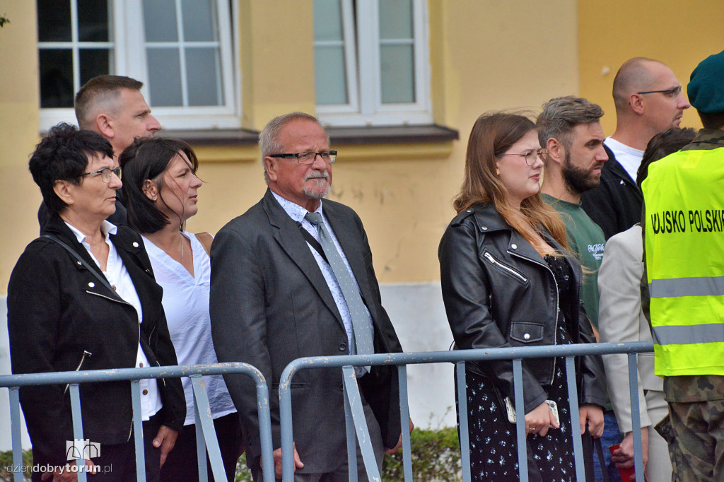 Przysięga wojskowa w Toruniu