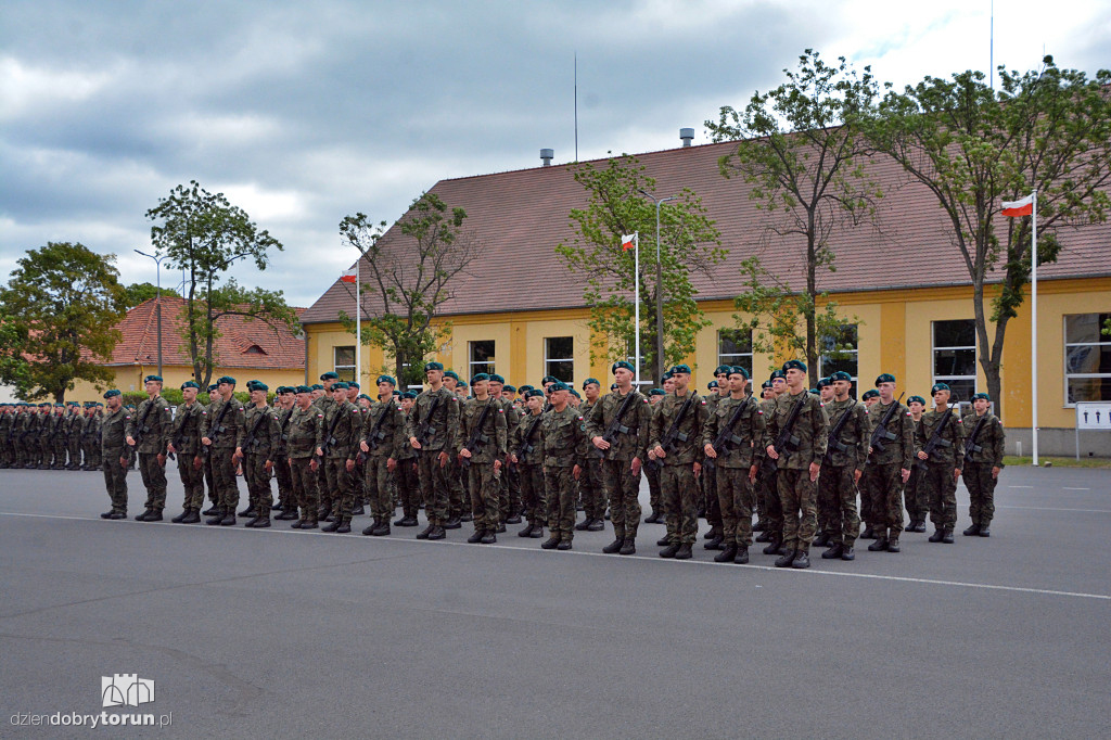 Przysięga wojskowa w Toruniu