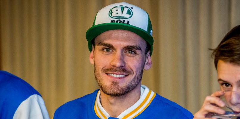 Martin Vaculik ze złotem zakończył sezon w szwedzkiej Elitserien    Fot. Tomasz Berent