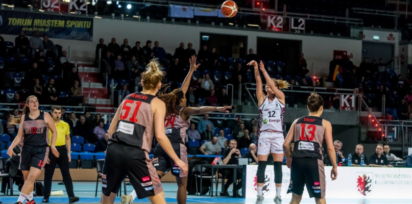 Energa Toruń pewnie pokonała Widzewa Łódź w Arenie Toruń   Fot. Tomasz Berent