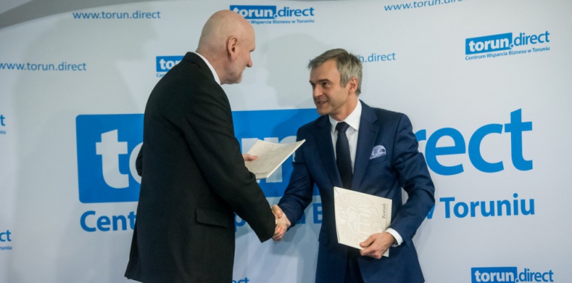 Michał Zaleski i Bartłomiej Pawlak podpisali porozumienie fot. Tomasz Berent