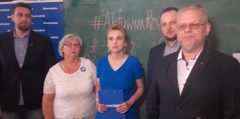 Działacze Nowoczesnej wyjaśnili, na czym ma polegać program Aktywna rodzina, fot. nadesłane