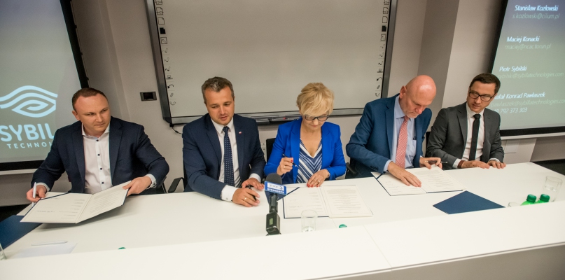 Torunianie będą monitorować kosmiczne śmieci?