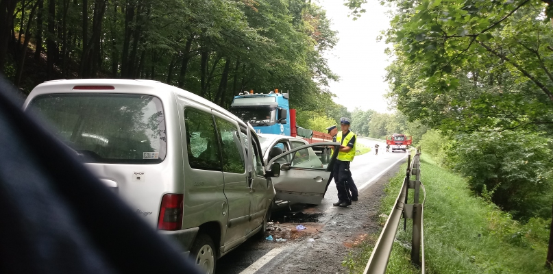 Na miejscu zginął 62-letni kierowca citroena. Fot. Policja