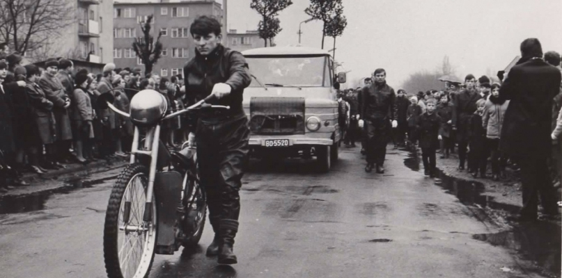 Ten pogrzeb ściągnął na ulice Torunia tysiące mieszkańców. Cześć ich pamięci!