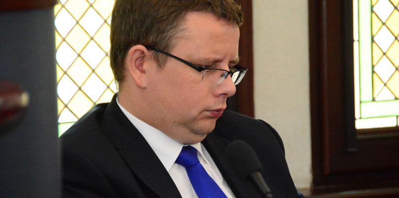 Toruń: blisko ćwierć miliona oszczędności i dwa mieszkania. Tak żyje radny KO