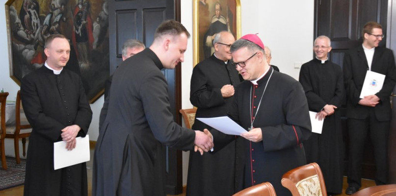 Duże zmiany w toruńskich parafiach. To decyzja biskupa Śmigla!