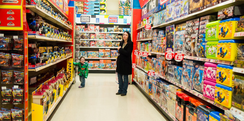 Największy w regionie sklep z zabawkami powstaje w Toruniu. Kiedy otwarcie?