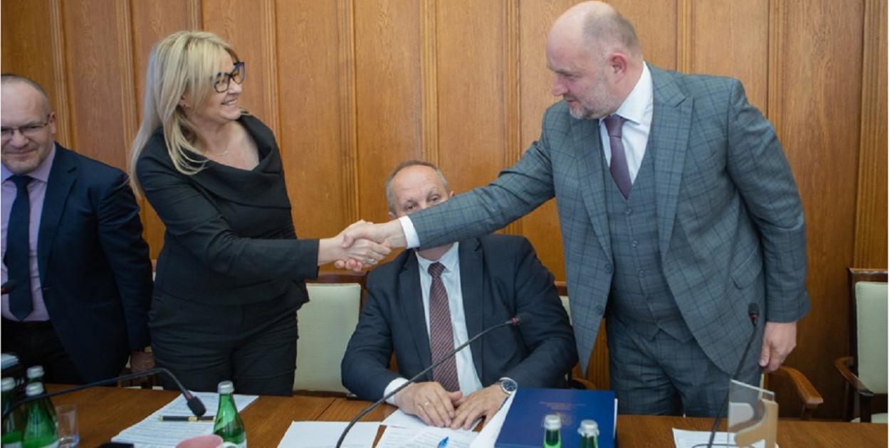 Absolutoryjna sesja sejmiku, fot. Mikołaj Kuras dla UMWKP