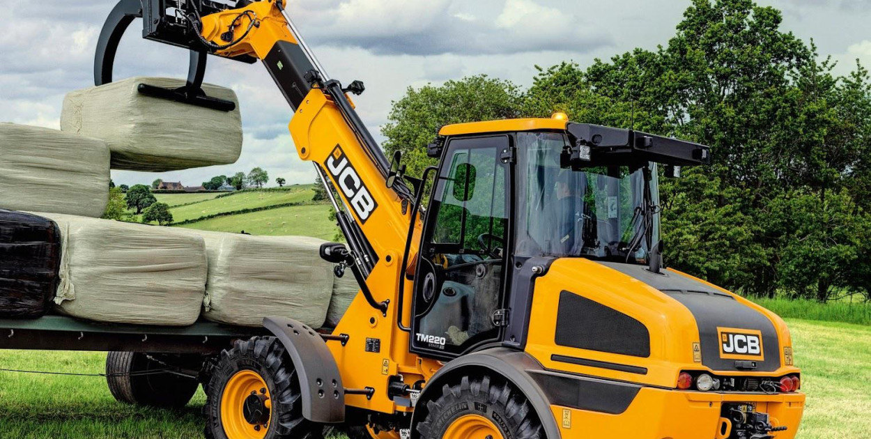 3 powody, dla których warto mieć ładowarkę przegubowo-teleskopową w gospodarstwie