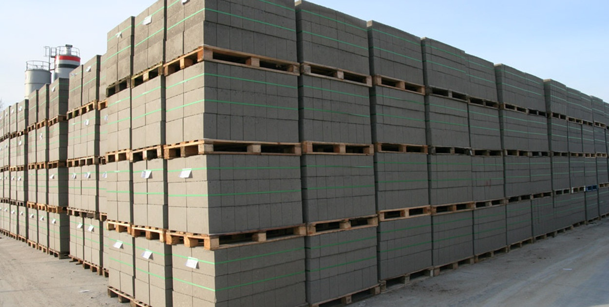 Innowacje w produkcji bloczków betonowych: Jak nowoczesne technologie wpływają na 