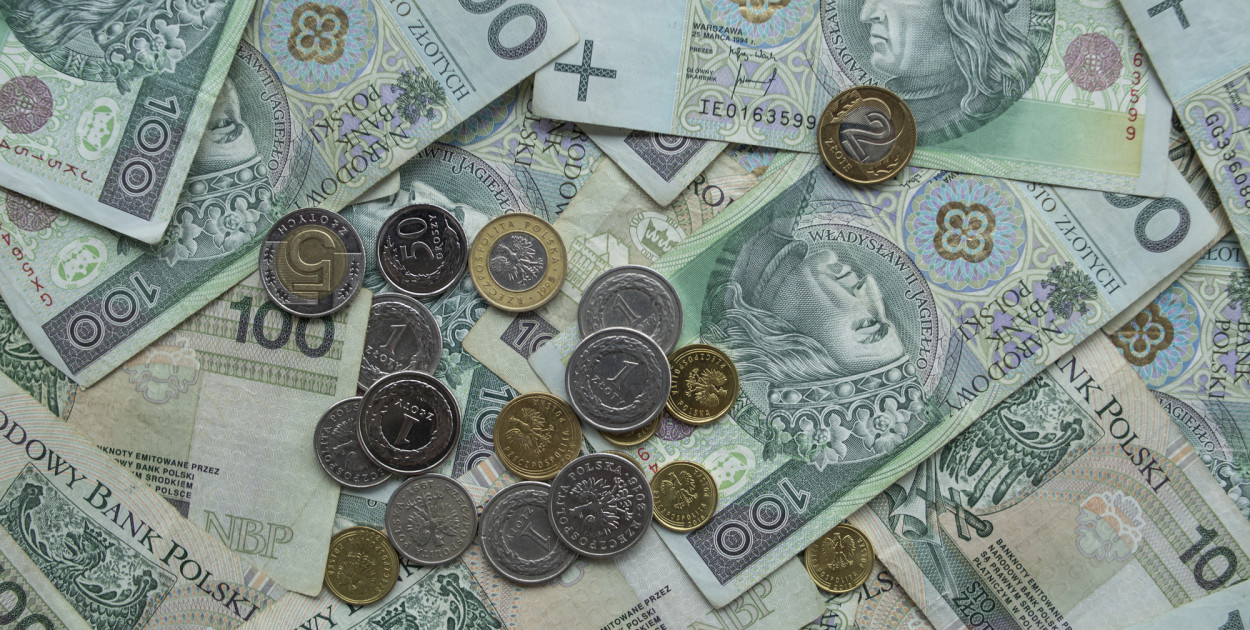 Toruń: Najnowsze oferty z "pośredniaka". Kogo szukają i ile płacą? 