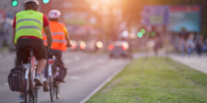 Mieszkańcy wyjeżdżają, osiedlają się poza miastem, fot. depositphotos.com