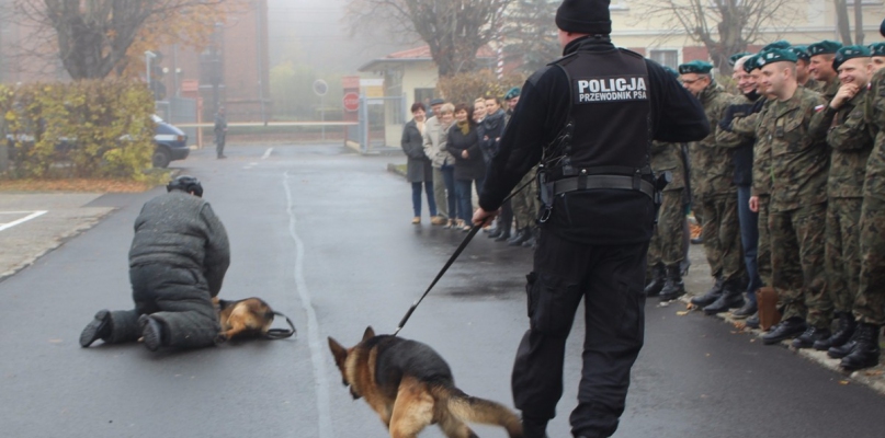 Na szczęście to tylko ćwiczenia fot. policja