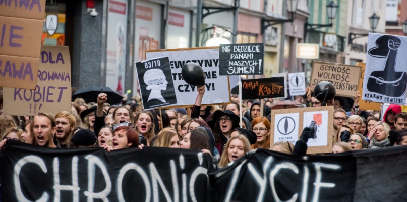 Czarny Poniedziałek w Toruniu przyciągnął tłumy! fot. Tomasz Berent