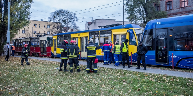 W wypadku zderzyły się trzy tramwaje Fot. T. Berent