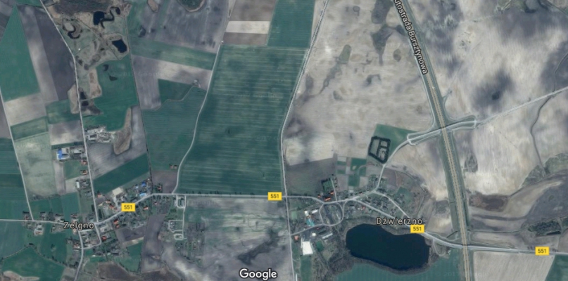 Strefa miałaby powstać na ponad 200 hektarach wzdłuż A1 w okolicach Dźwierzna, źródło: Google Maps