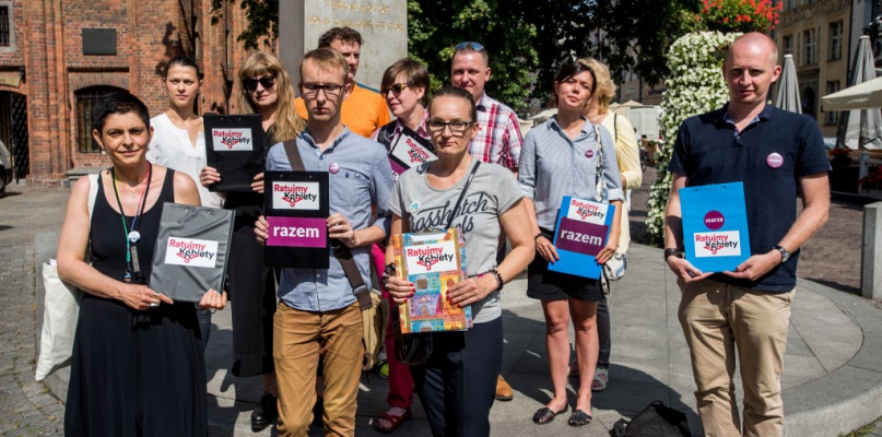 Grupa aktywistów rozpoczęła zbieranie podpisów, fot. Tomasz Berent