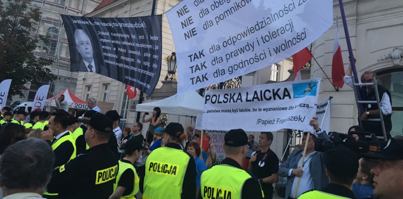 Jeden z lipcowych protestów Polski Laickiej w Warszawie, fot. nadesłane