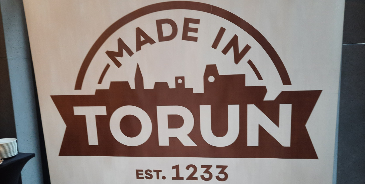 Logo MADE IN TORUŃ, fot: Weronika Polichnowska 