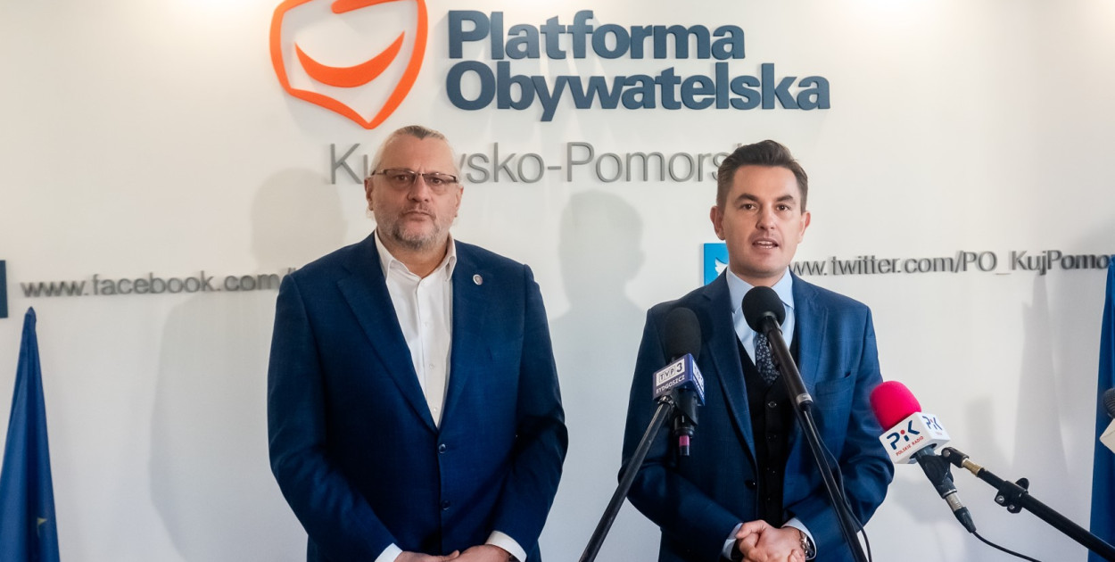 Tomasz Lenz i Arkadiusz Myrcha: Zdjęcie z konferencji. Fot: Weronika Polichnowska 