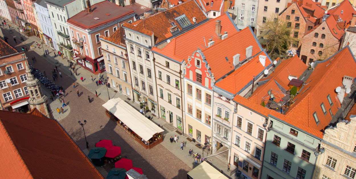 Toruń, Rynek Staromiejski. Zdjęcie ilustracyjne. Depositphotos