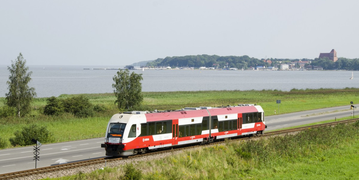 Wakacyjne kursy pociągów na Hel wracają do rozkładu jazdy fot. Arriva