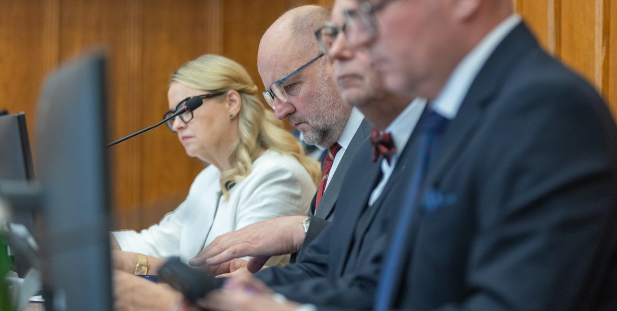 Sesja absolutoryjna sejmiku województwa, 26 maja 2025, fot. Mikołaj Kuras dla UMWKP