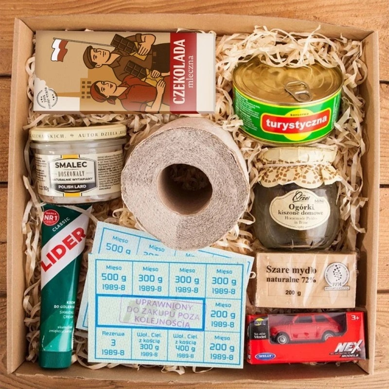 https://prezentpanda.pl/ Prezent retro w pudełku