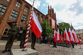 Uroczystości wojskowe na 3 maja-12985