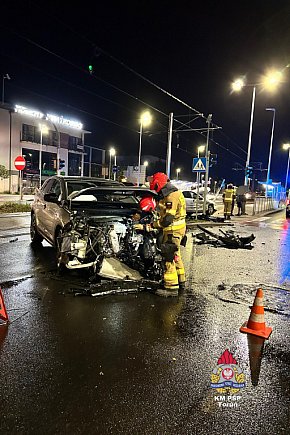 Groźna kolizja w środku nocy-12981