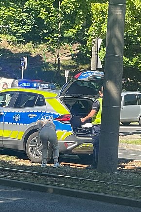 Uwaga na korki! Wypadek na Lubickiej-13134