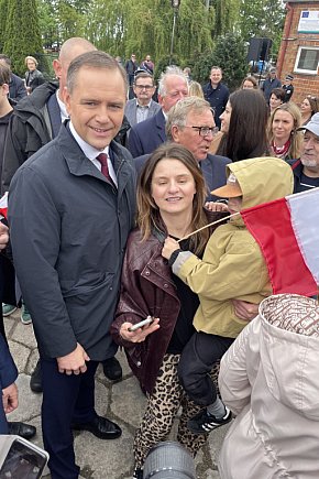 Selfie z Nawrockim w gminie Koneck-13151
