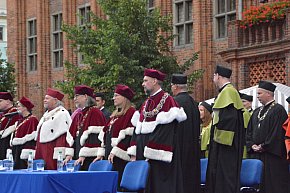 Jubileuszowe posiedzenie Senatu UMK-13374
