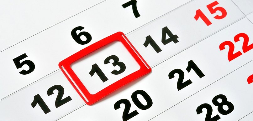 WSB pracuje dzisiaj krócej, czy to przez piątek 13tego? 