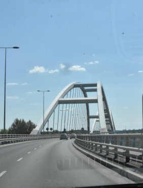 Toruń: Przeszedł górą "nowego" mostu! Sportowiec z Torunia pokazał zdjęcia-40183