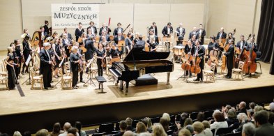 Toruńska Orkiestra Symfoniczna prezentuje młode talenty-54823