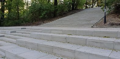 Legendarne schody odzyskały dawny blask? To jedno najciekawszych miejsc w Toruniu-55513