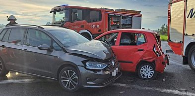 Wypadek na starej jedynce pod Toruniem. Są ranni [FOTO]-55901