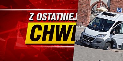 Kolejny dostawczak wjechał na pawilon. Bardzo duże zniszczenia [FOTO, TIK TOK]-56161